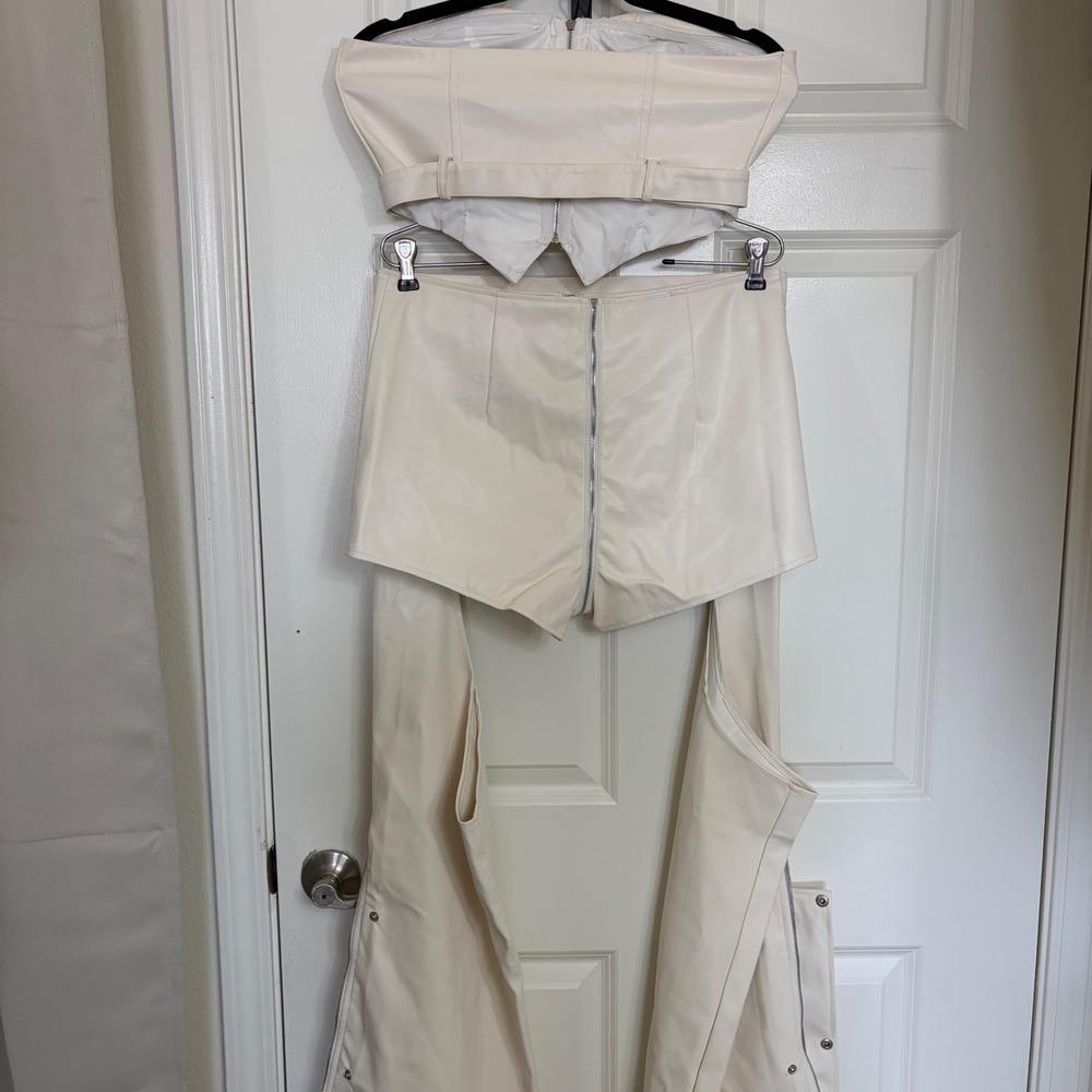Cream Faux Leather 3 Piece Festival Set Corset Top Shorts and Chaps Cream - Picture 5 of 8
